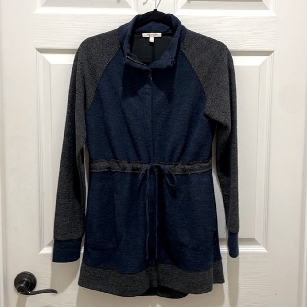 Skies Are Blue Gray & Blue Full Zip Tie Waist Sweater Cardigan
